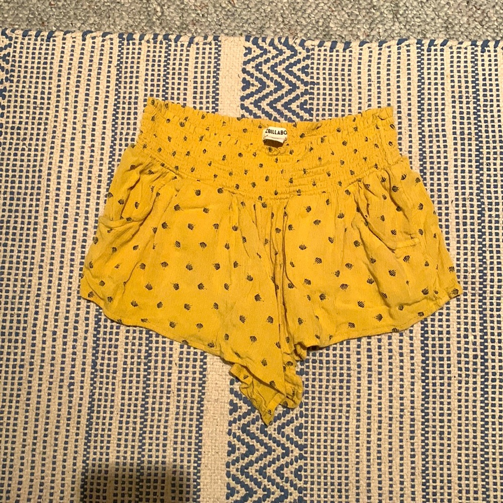 Billabong shorts